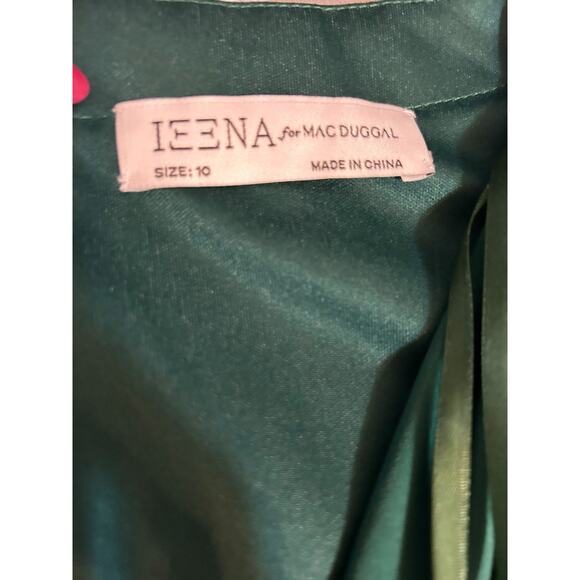 NWT Ieena for Mac Duggal V-Neck Long Sleeve High Slit Gown - Size 10 - Picture 16 of 16